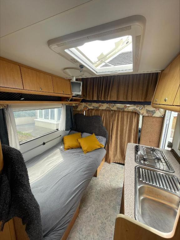 The Cosy Camper At Rockfield Park Hotel Galway Kültér fotó